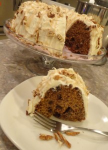 Applesauce Bundt Cake