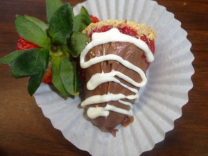 Cheesecake Stuffed Strawberries